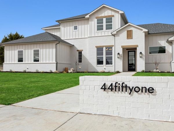 4451 Redbud Lane, Midlothian, TX 76065