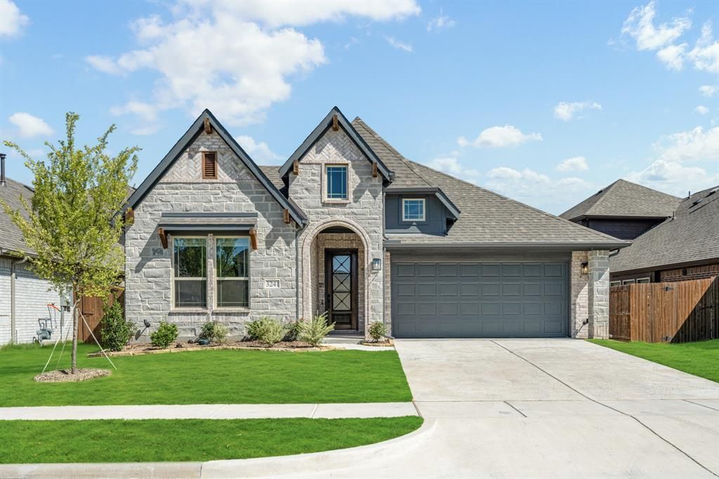 3241 Southampton Drive, Mesquite, TX 75181 Main Photo