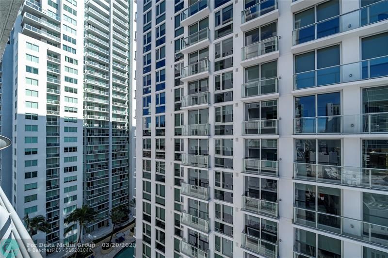 234 NE 3rd Street, Unit 2007, Miami, FL 33132 Photo