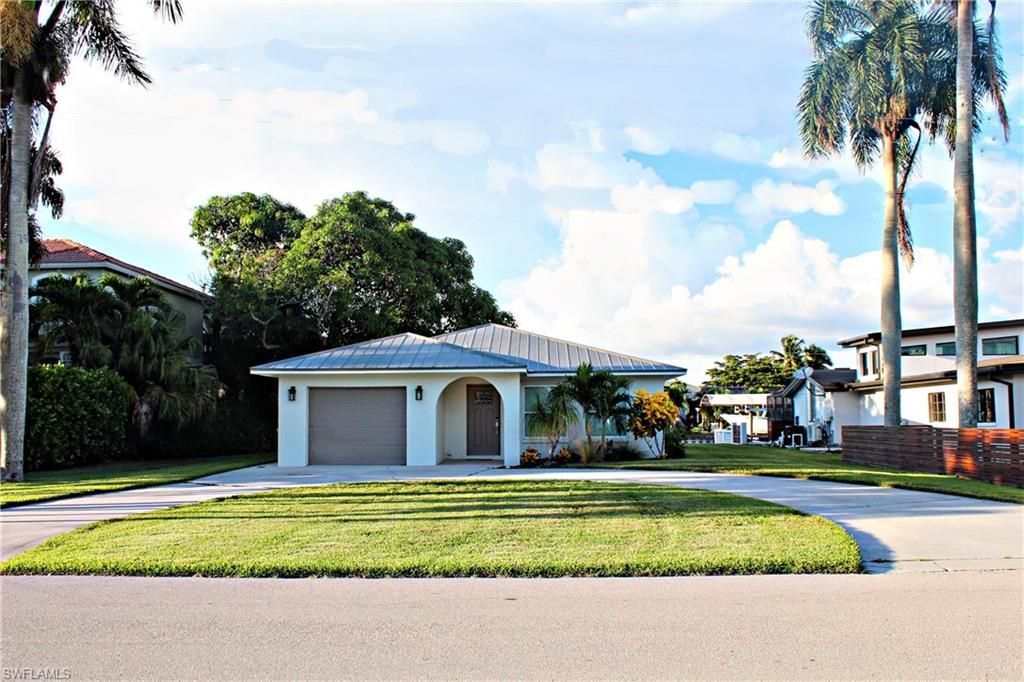 217 3rd St, Bonita Springs, FL 34134 Photo