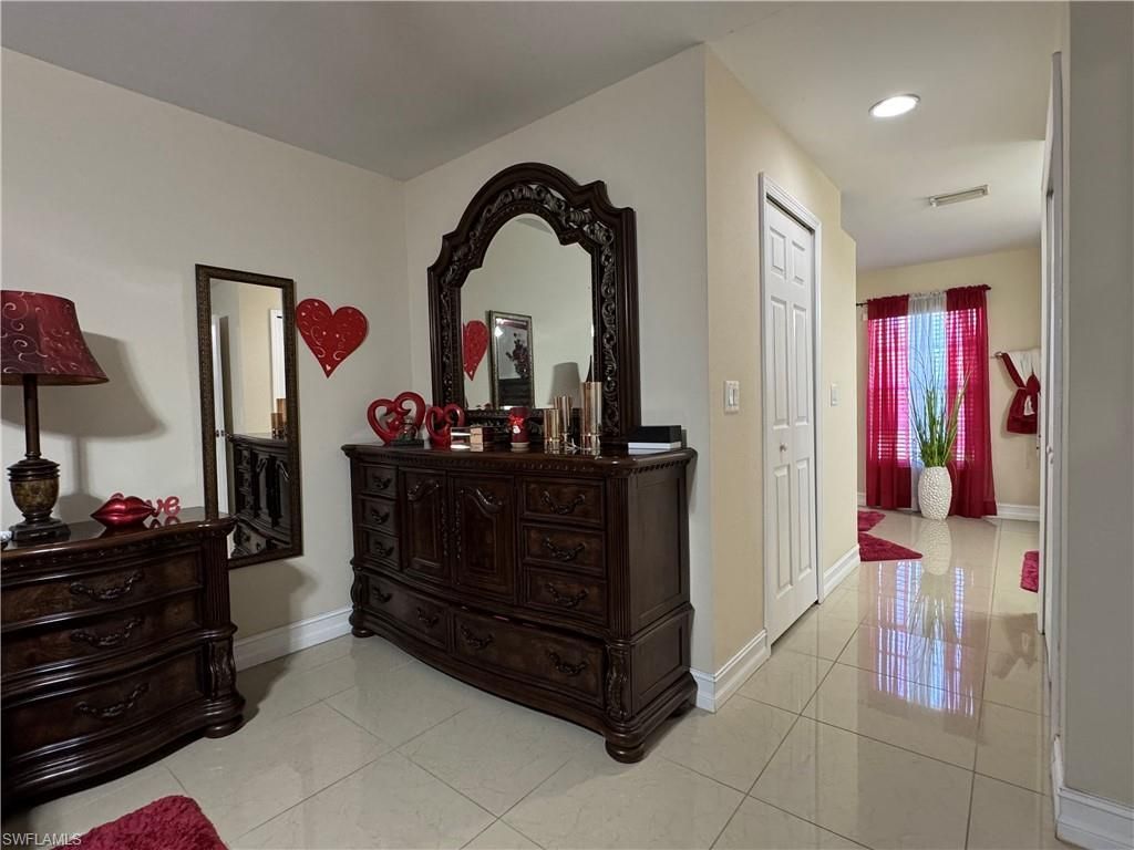 2144 NE 28th St, Cape Coral, FL 33909 Photo