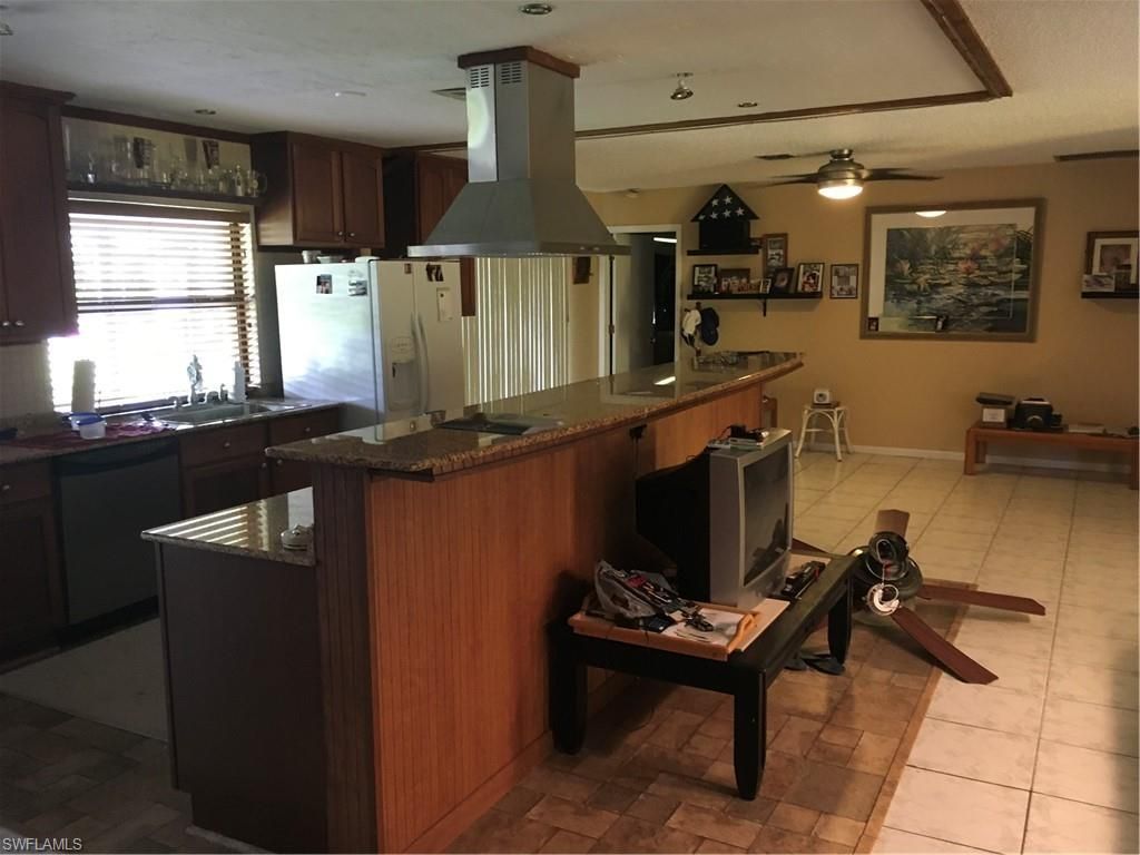 4709 Vinsetta Ave, North Fort Myers, FL 33903 Photo
