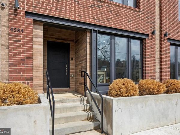 4584 RIVERSIDE WAY, PHILADELPHIA, PA 19127