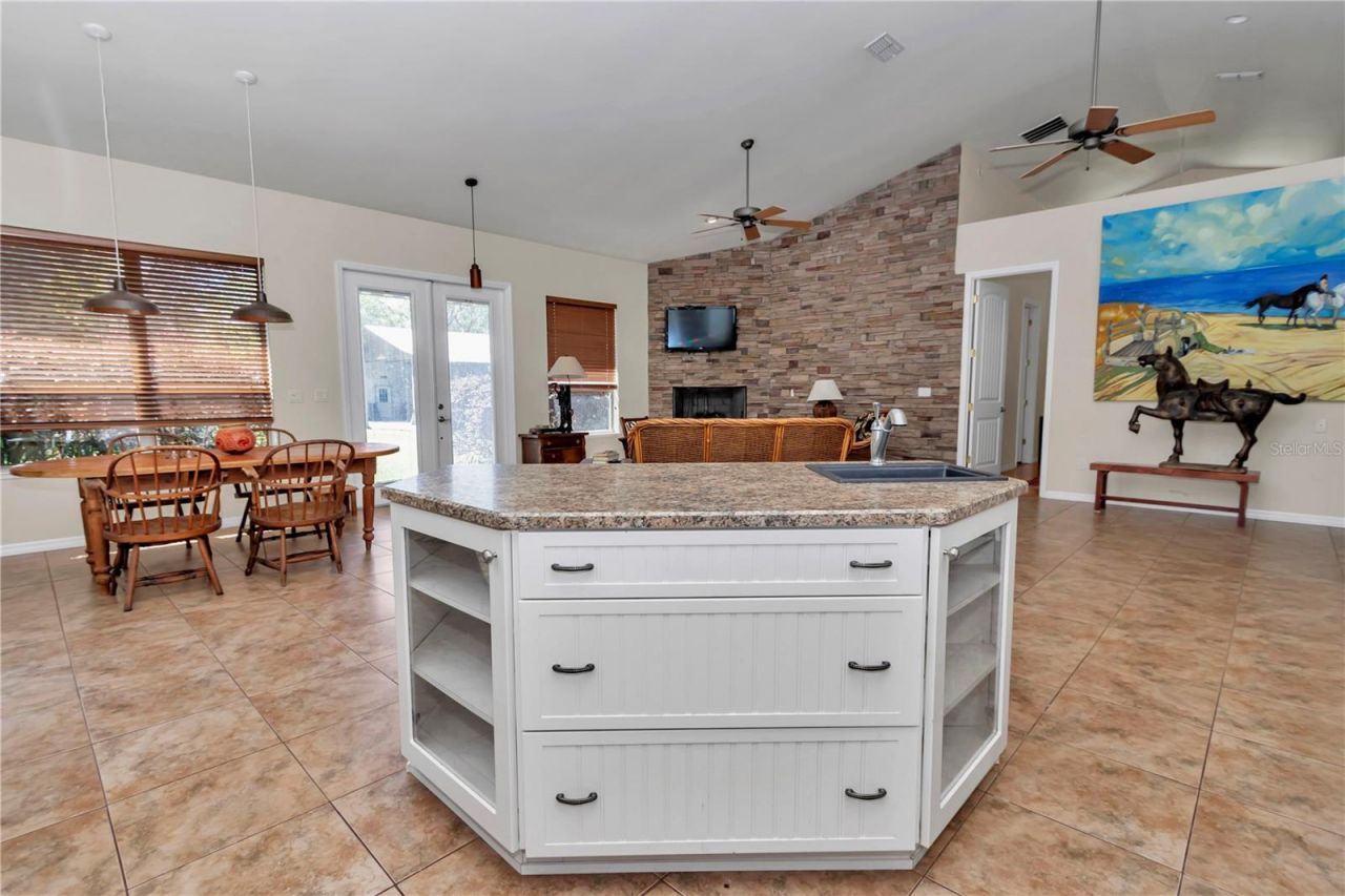 12490 NW Highway 320, Micanopy, FL 32667 Photo