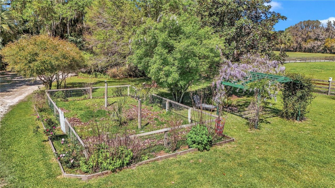 12490 NW Highway 320, Micanopy, FL 32667 Photo