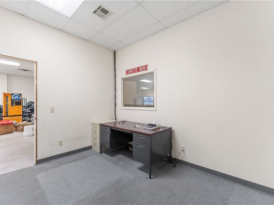 Property Image 28
