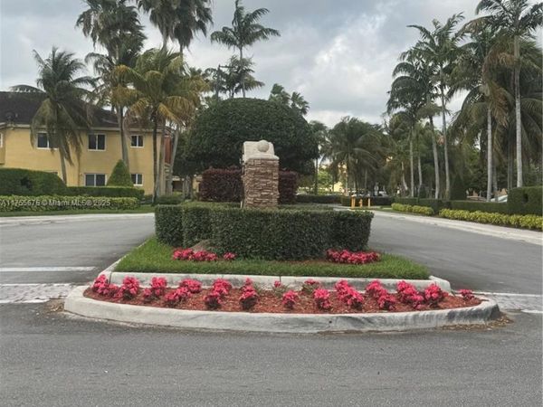 940 NE 33rd Ter, Unit 103, Homestead, FL 33033