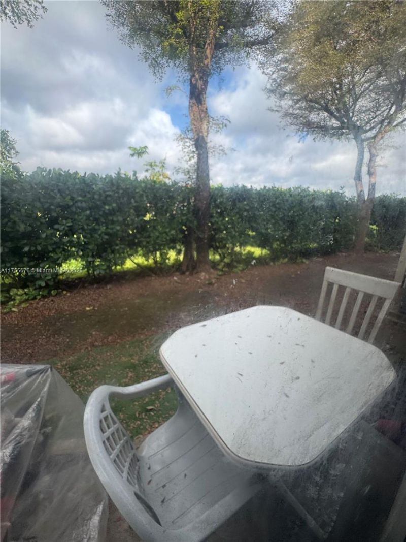 940 NE 33rd Ter, Unit 103, Homestead, FL 33033 Photo