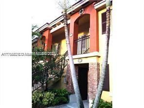 940 NE 33rd Ter, Unit 103, Homestead, FL 33033 Photo