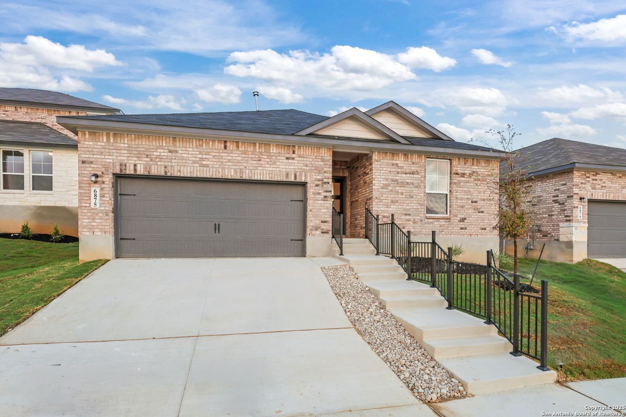 6875 Comanche Cave, San Antonio, TX 78233 Main Photo
