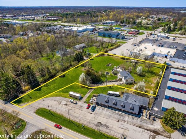 1410 Stratford Road, Delaware, OH 43015