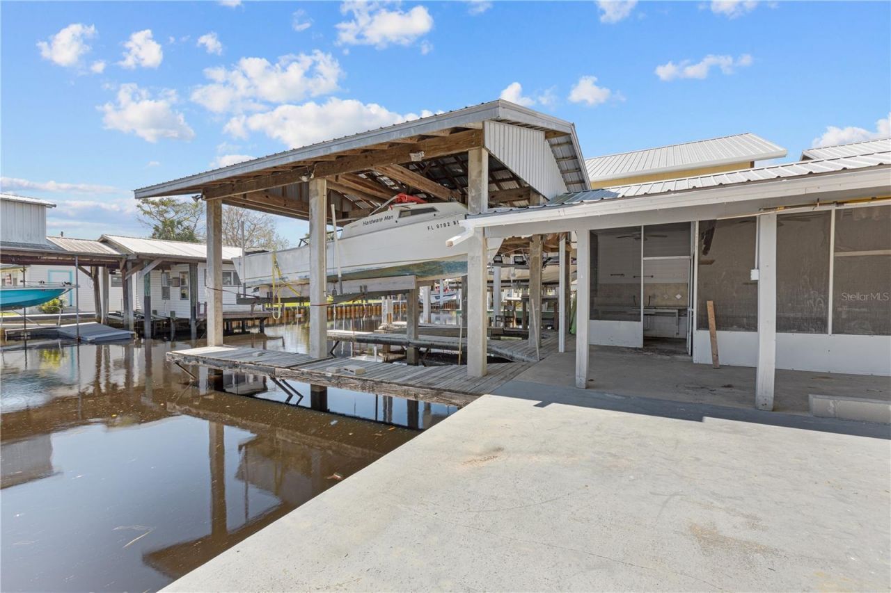 36 SE 893 Avenue, Old Town, FL 32680 Photo