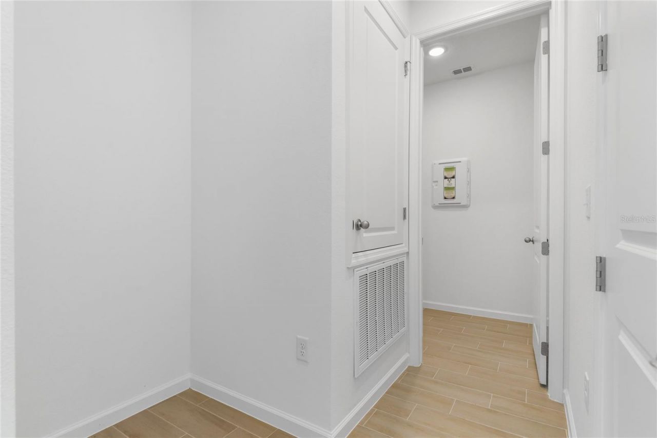 1011 Wisteria Way, Dundee, FL 33838 Photo