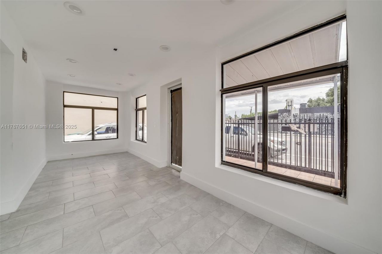 247 NW 54th St, Miami, FL 33127 Photo