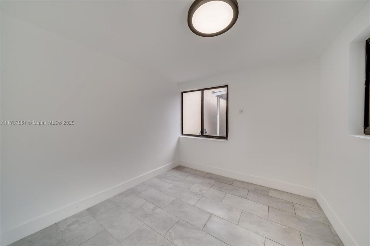 247 NW 54th St, Miami, FL 33127 Photo