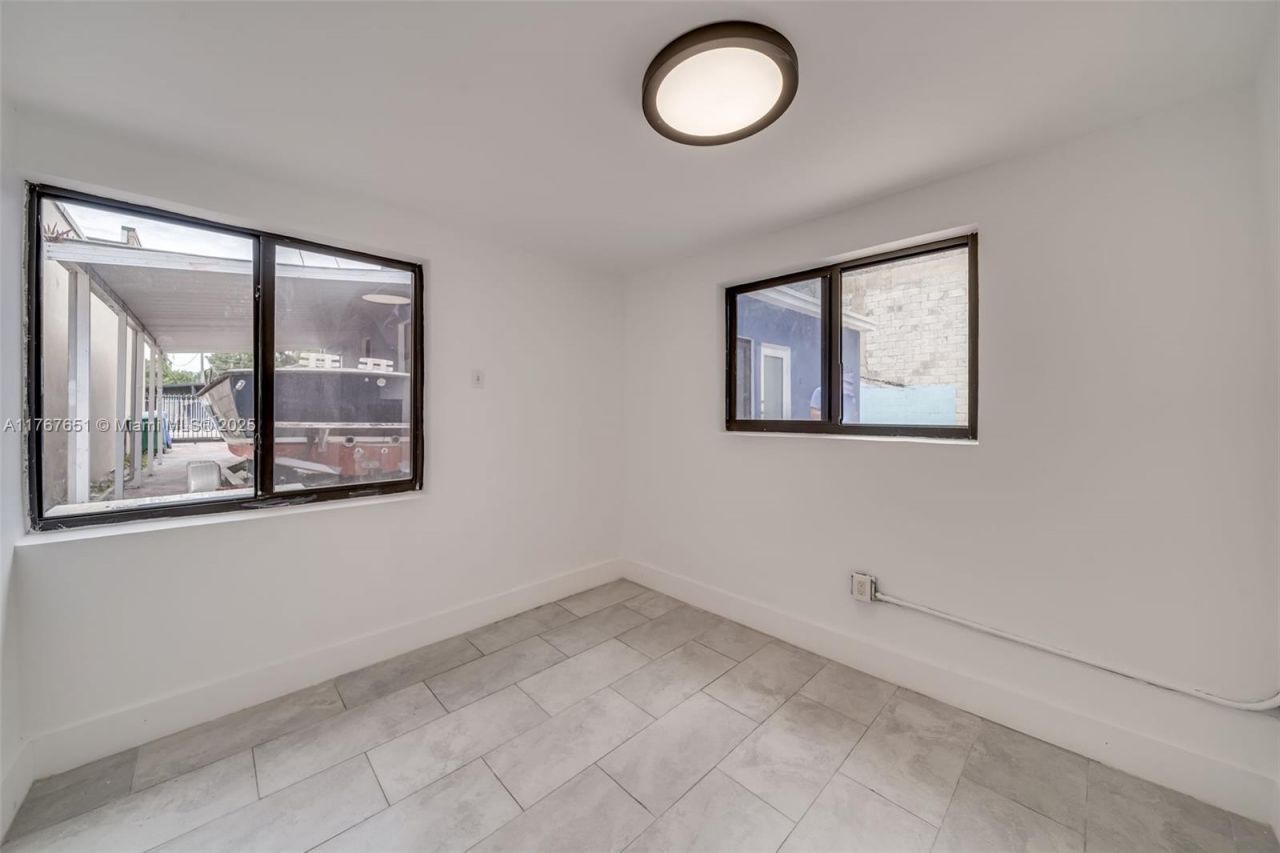 247 NW 54th St, Miami, FL 33127 Photo