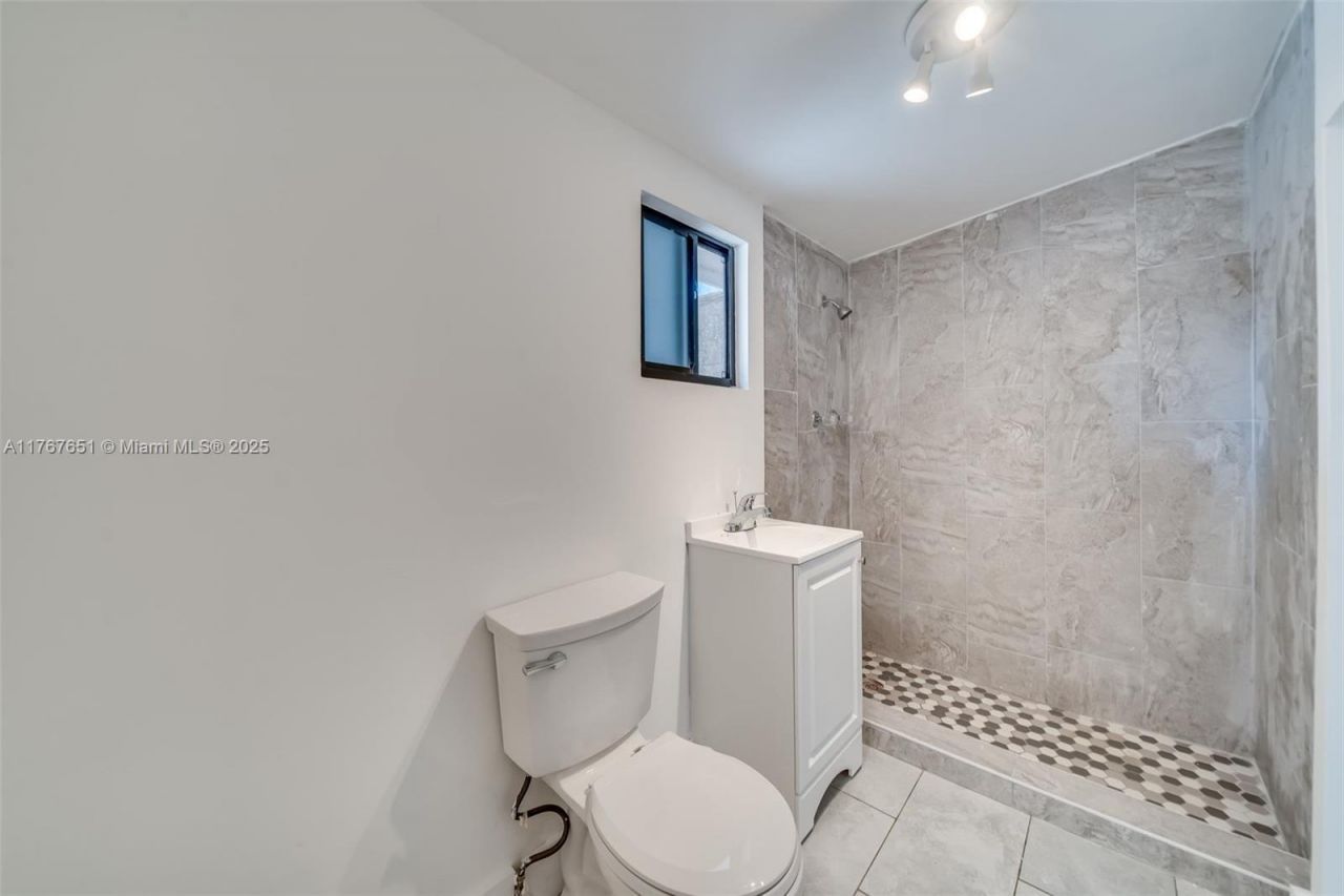 247 NW 54th St, Miami, FL 33127 Photo