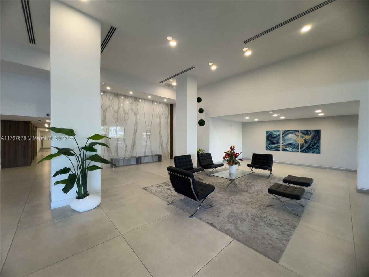 230 174th St, Unit 1015, Sunny Isles Beach, FL 33160 Photo