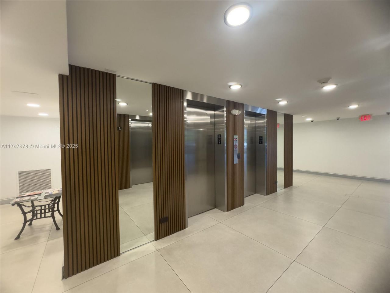 230 174th St, Unit 1015, Sunny Isles Beach, FL 33160 Photo