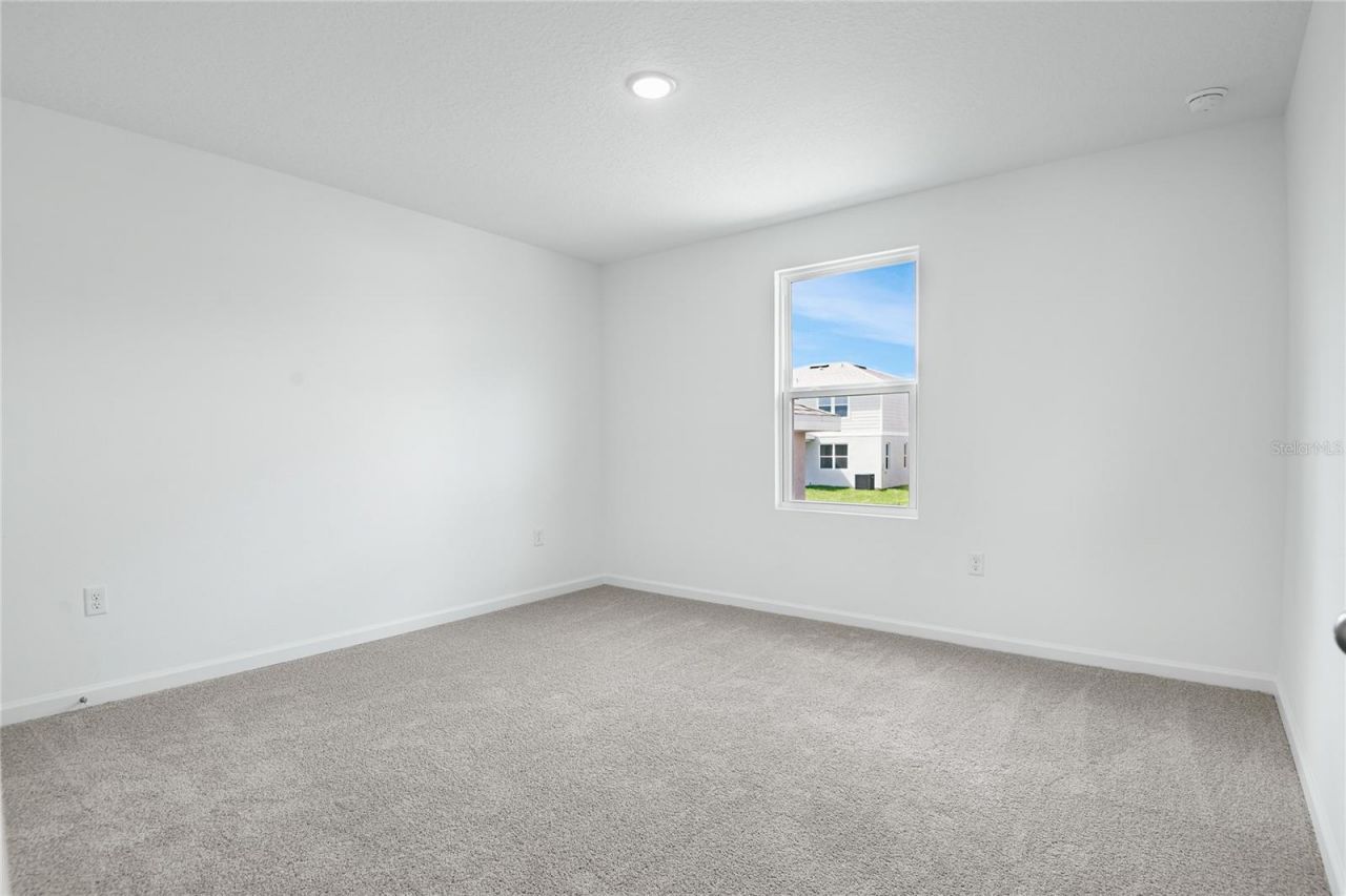 1015 Wisteria Way, Dundee, FL 33838 Photo