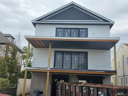460 E Market Street Long Beach, NY 11561
