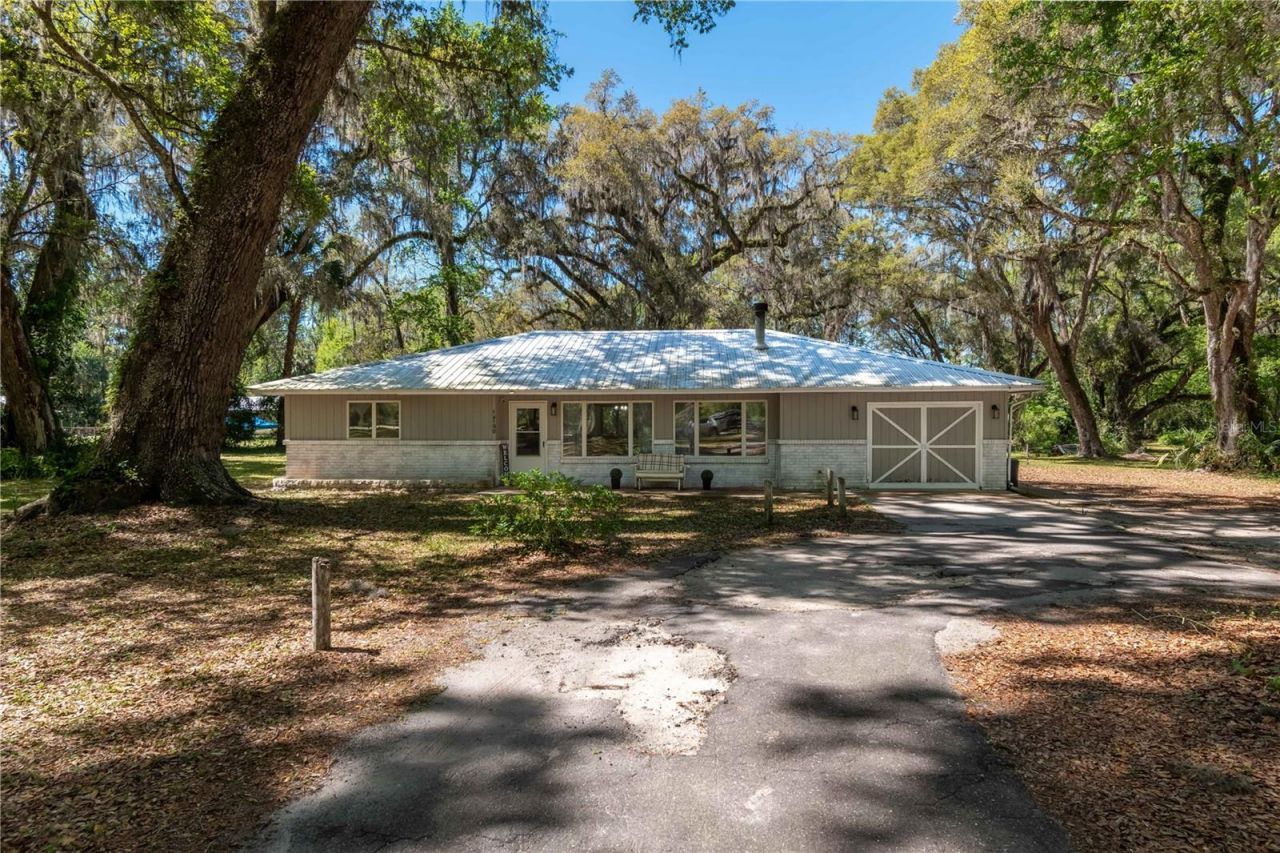 14100 NE 40th Court, Anthony, FL 32617 Main Photo