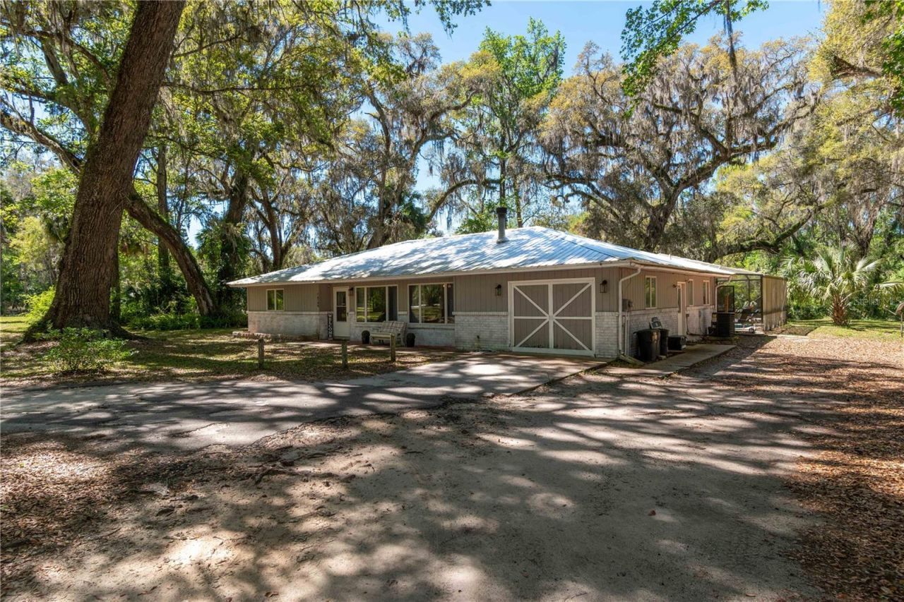 14100 NE 40th Court, Anthony, FL 32617 Photo