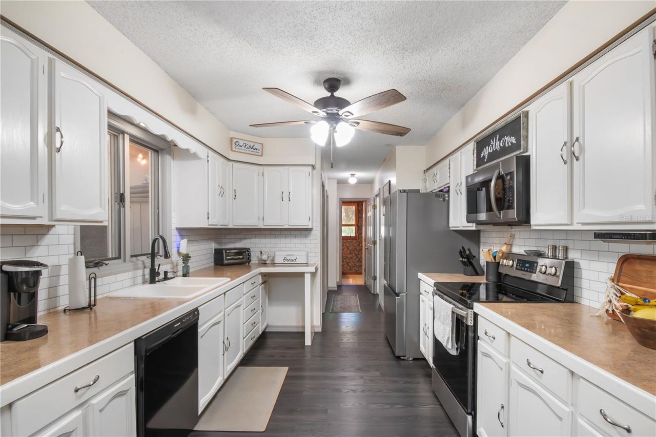 14100 NE 40th Court, Anthony, FL 32617 Photo