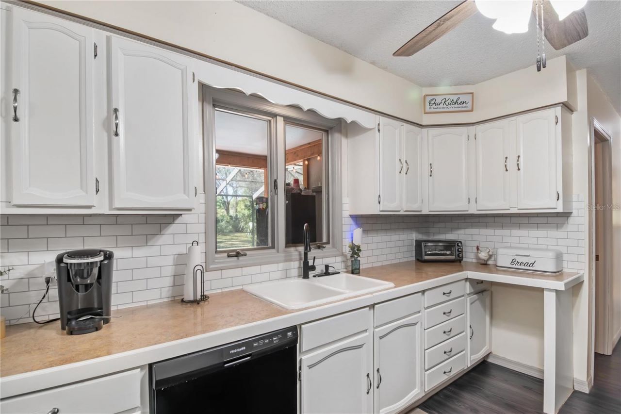 14100 NE 40th Court, Anthony, FL 32617 Photo