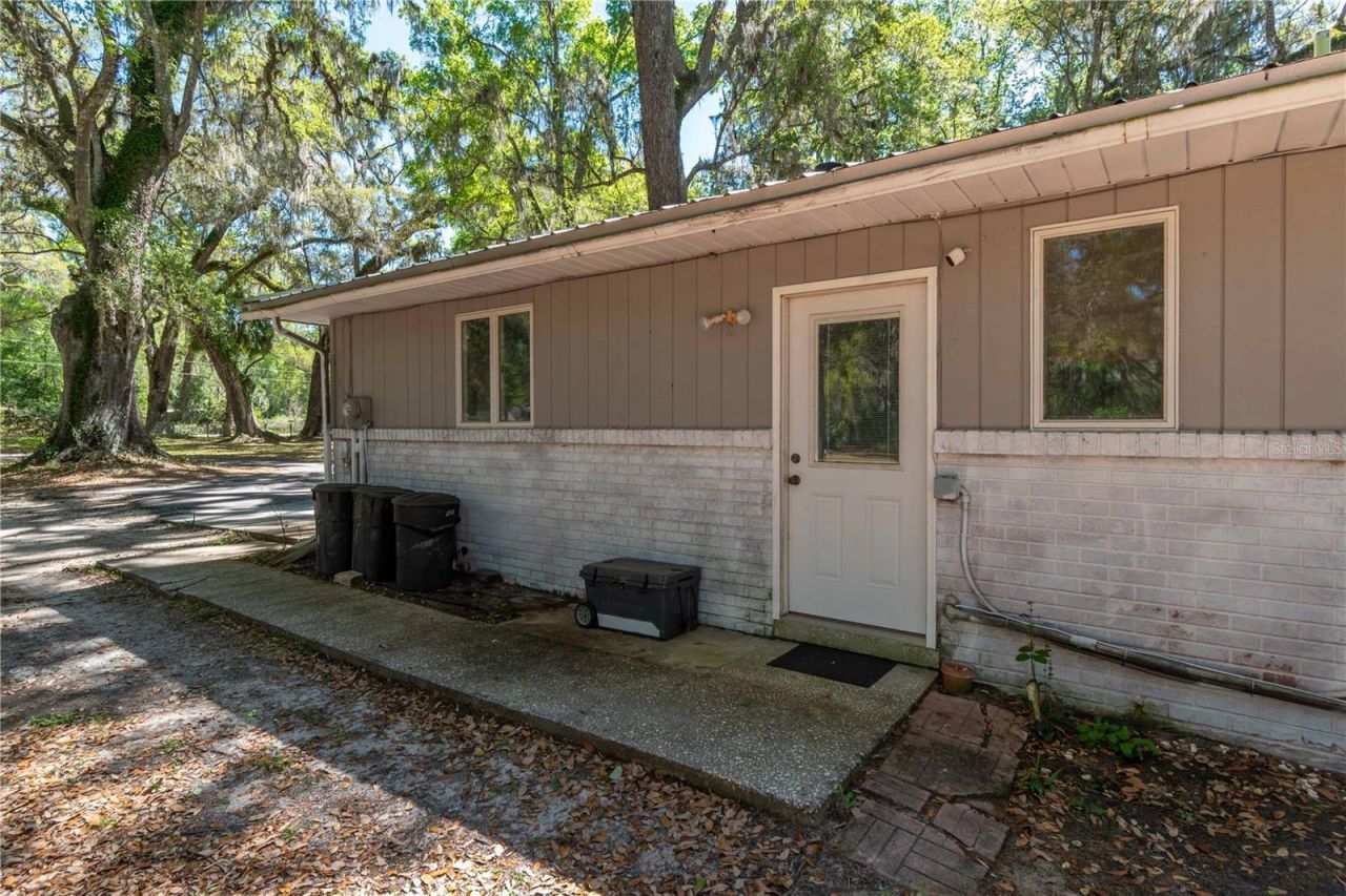 14100 NE 40th Court, Anthony, FL 32617 Photo