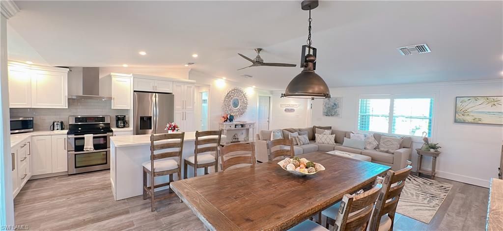 11 Palmview Blvd, Fort Myers Beach, FL 33931 Photo