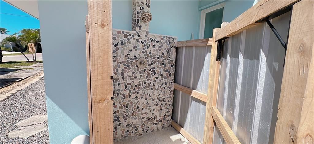 11 Palmview Blvd, Fort Myers Beach, FL 33931 Photo