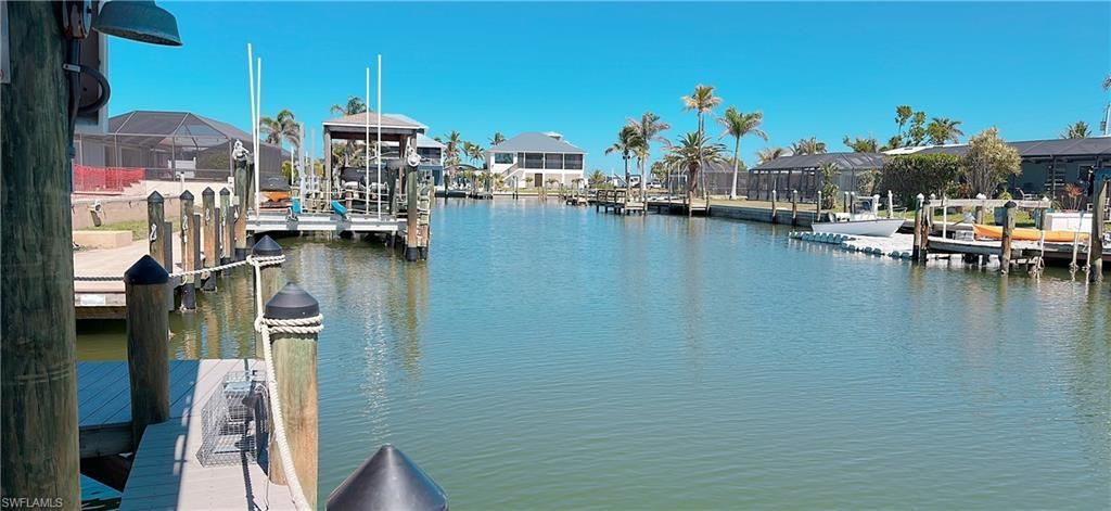 11 Palmview Blvd, Fort Myers Beach, FL 33931 Photo