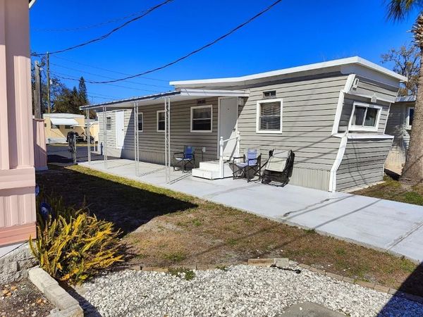 5649 OAK RIDGE AVENUE, NEW PORT RICHEY, FL 34652