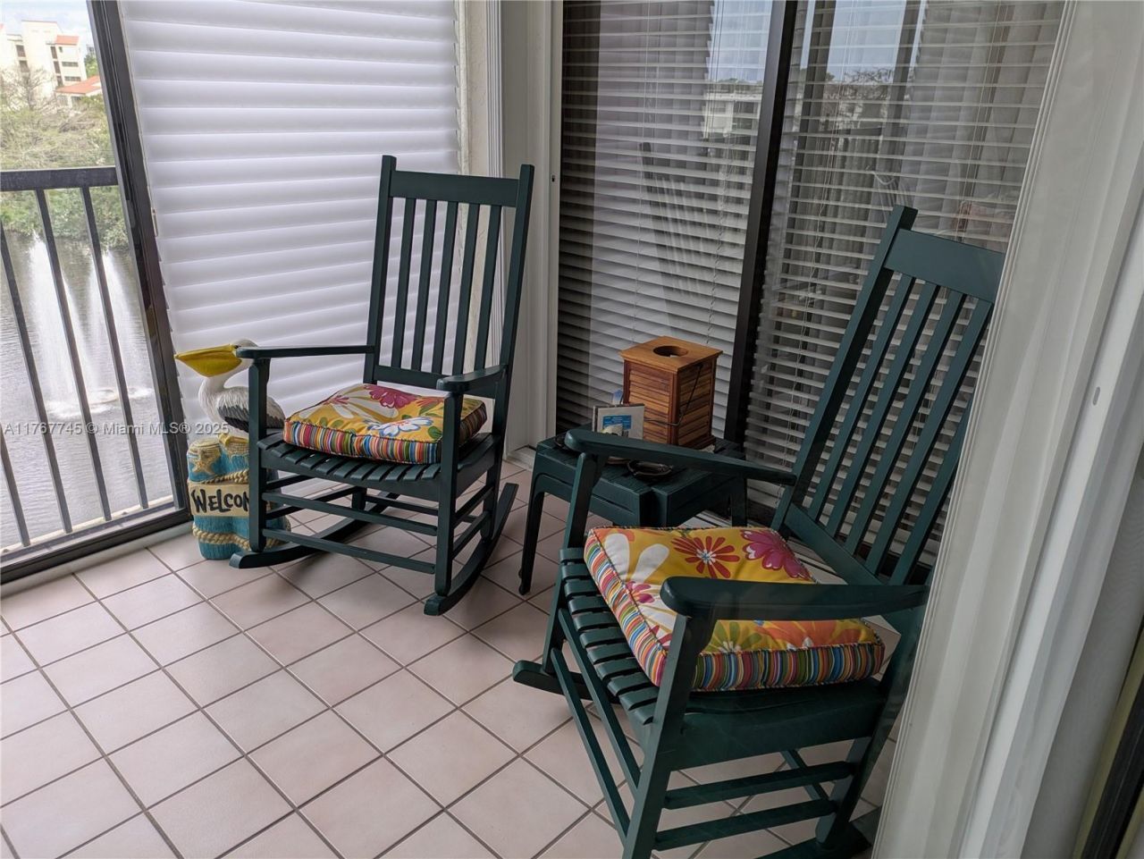 2334 S Cypress Bend Dr, Unit 602, Pompano Beach, FL 33069 Photo