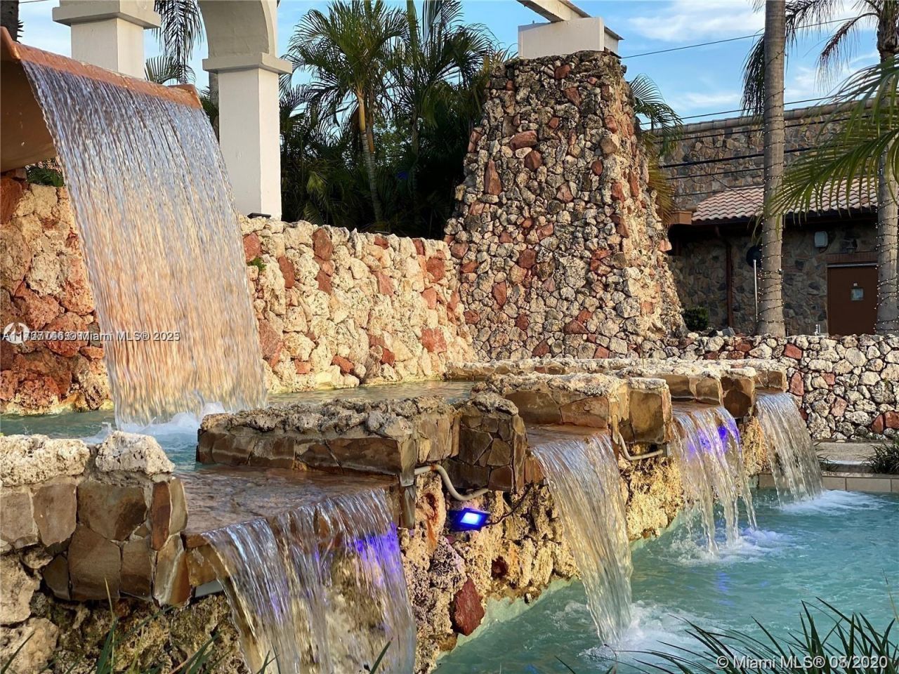 18031 Biscayne Blvd, Unit 603, Aventura, FL 33160 Photo