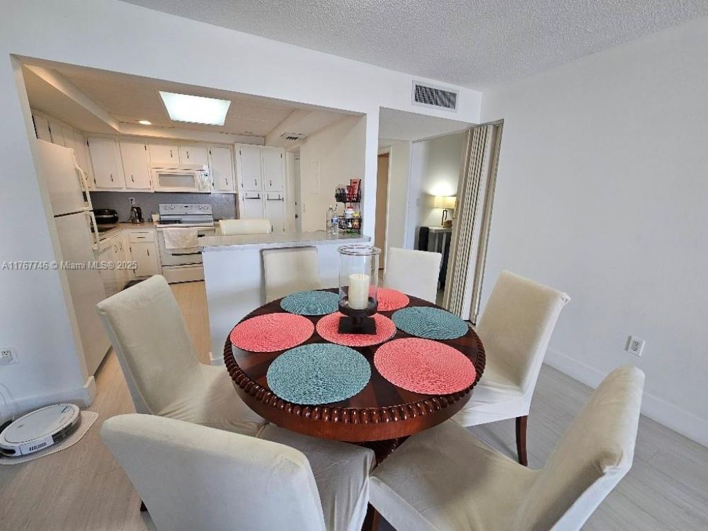 18031 Biscayne Blvd, Unit 603, Aventura, FL 33160 Photo