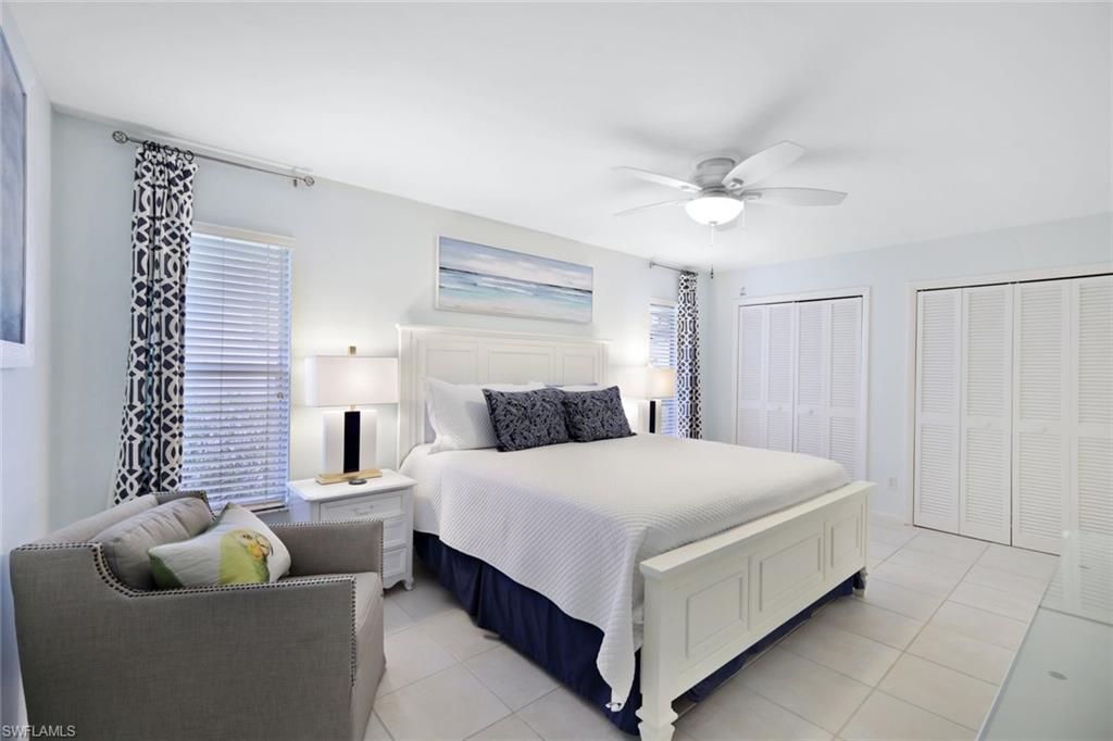 286 4th St S, Unit 203, Naples, FL 34102 Photo