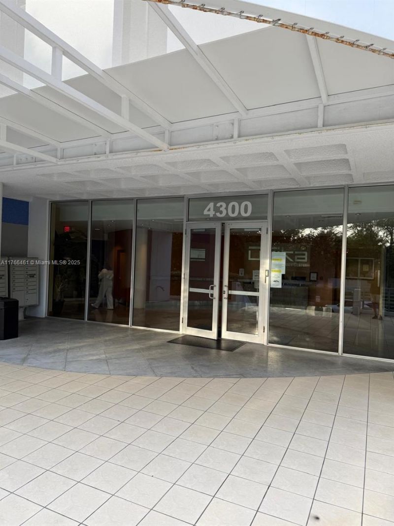 4300 Biscayne Blvd, Unit G06, Miami, FL 33137 Photo