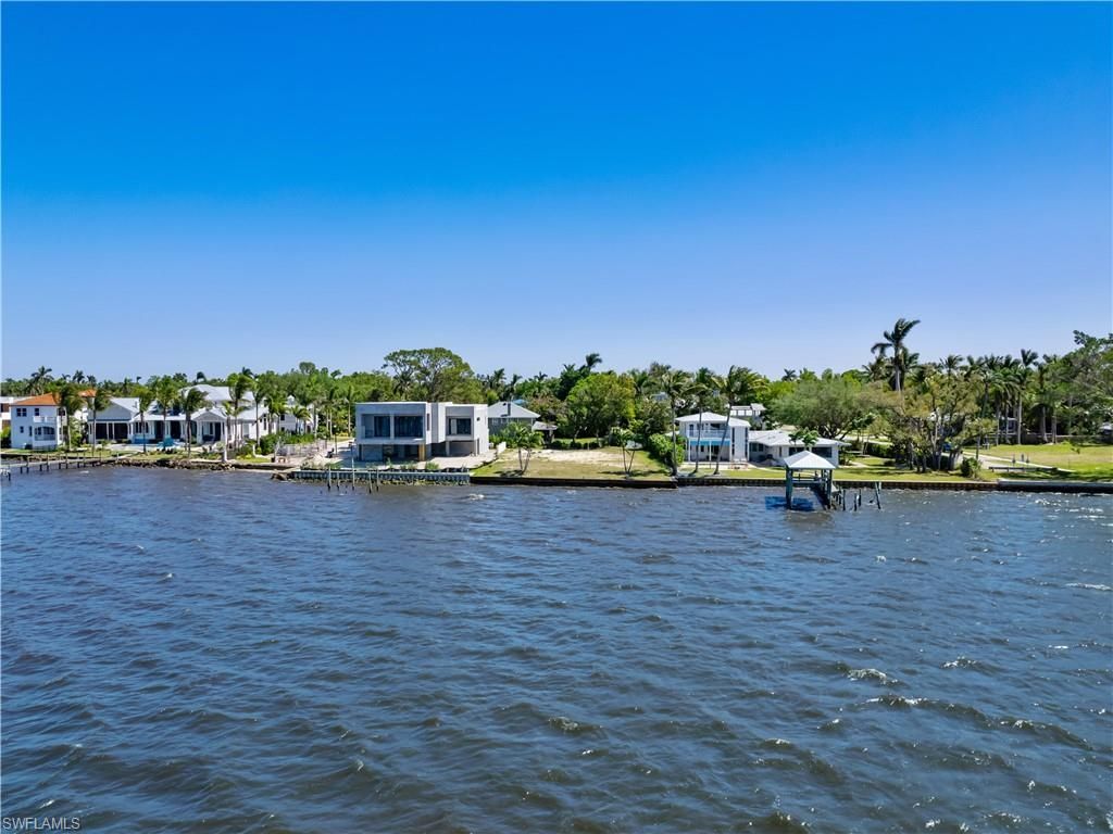 1204 Alhambra Dr, Fort Myers, FL 33901 Photo