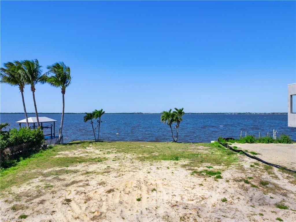 1204 Alhambra Dr, Fort Myers, FL 33901 Photo