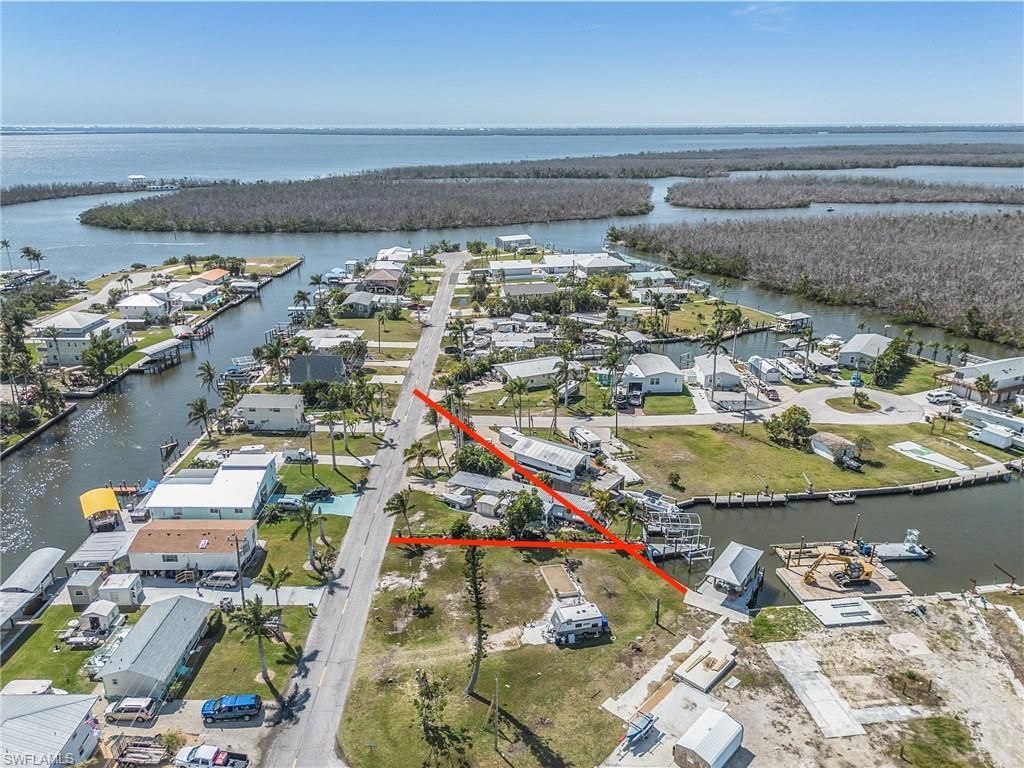 2375 York Rd, Saint James City, FL 33956 Photo