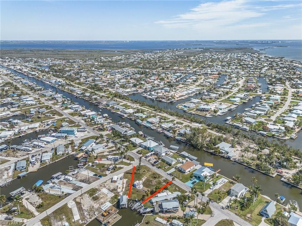 2375 York Rd, Saint James City, FL 33956 Photo