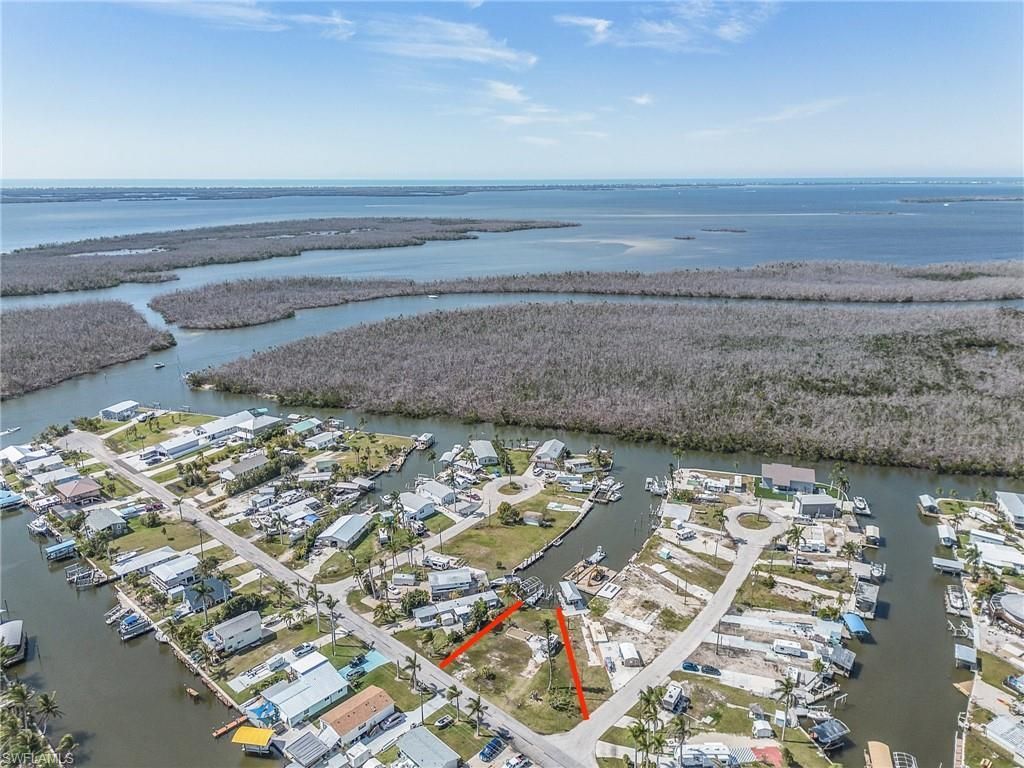 2375 York Rd, Saint James City, FL 33956 Photo