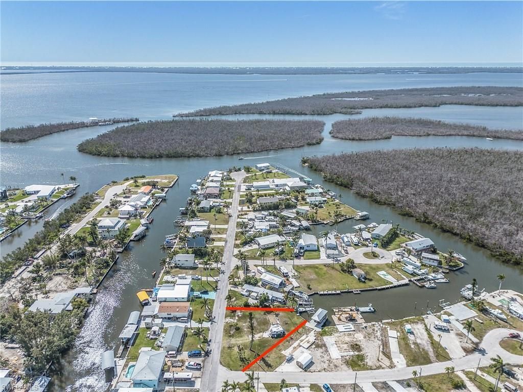 2375 York Rd, Saint James City, FL 33956 Photo