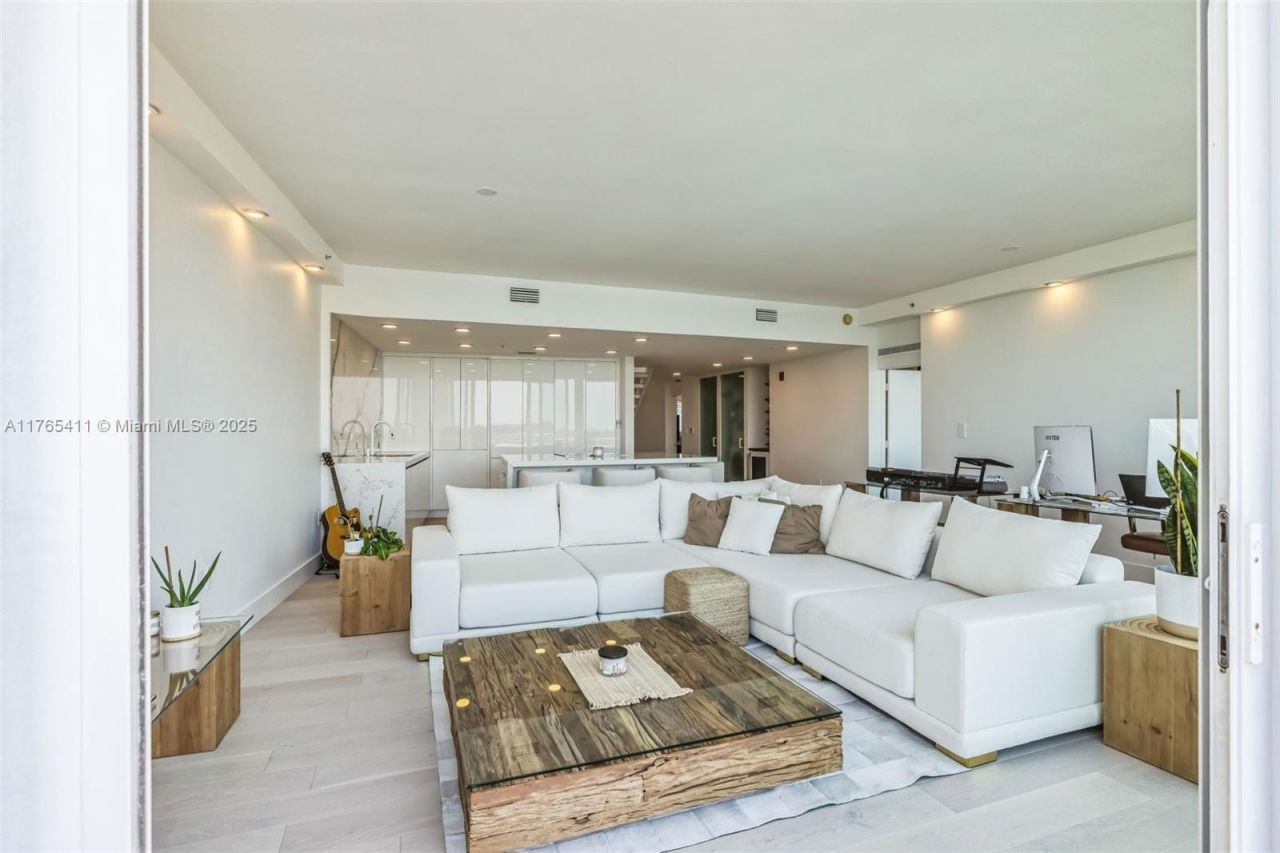 6580 Indian Creek Dr, Unit 603, Miami Beach, FL 33141 Photo