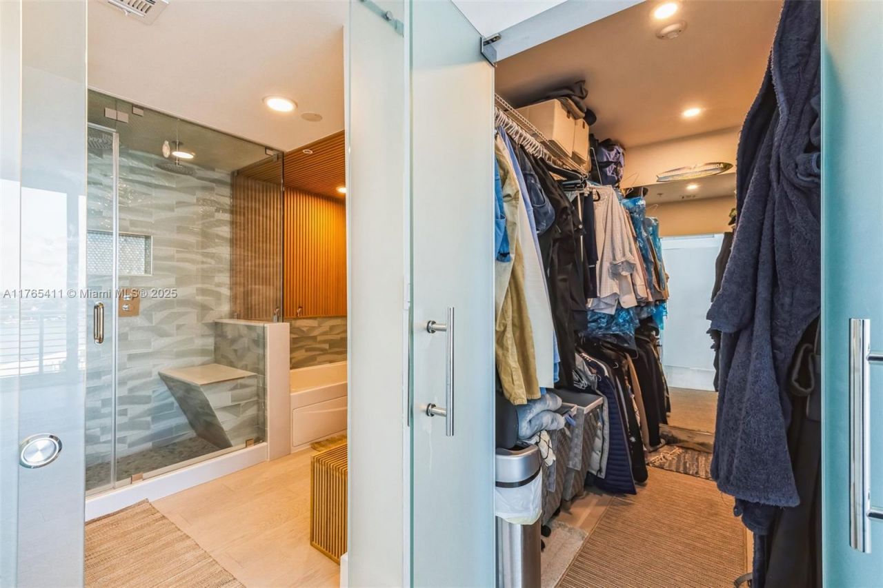 6580 Indian Creek Dr, Unit 603, Miami Beach, FL 33141 Photo