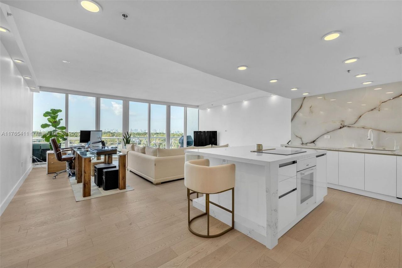 6580 Indian Creek Dr, Unit 603, Miami Beach, FL 33141 Photo