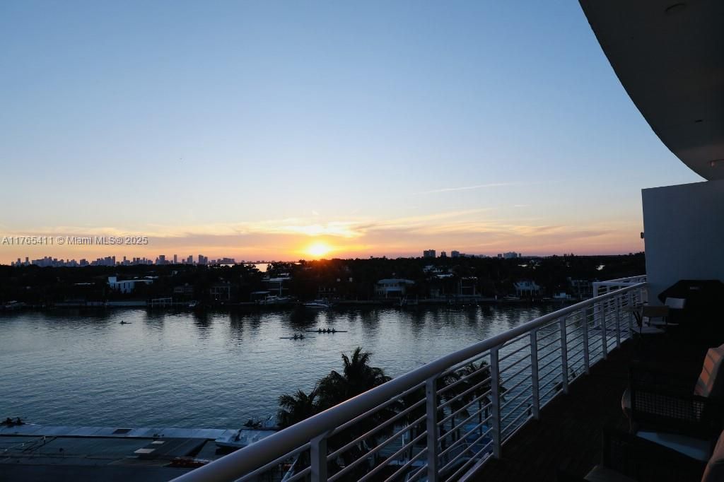 6580 Indian Creek Dr, Unit 603, Miami Beach, FL 33141 Photo