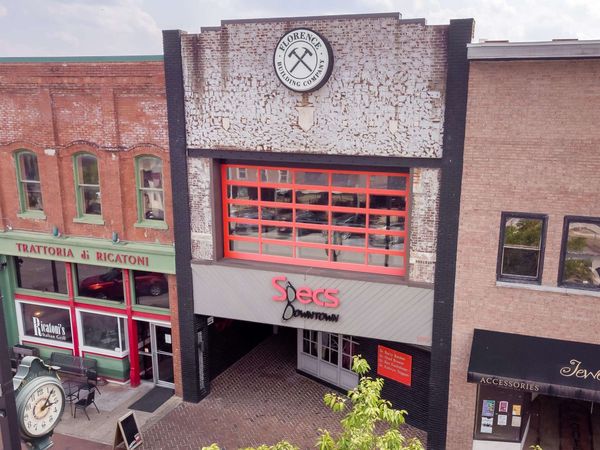 109 Court St, Florence, AL